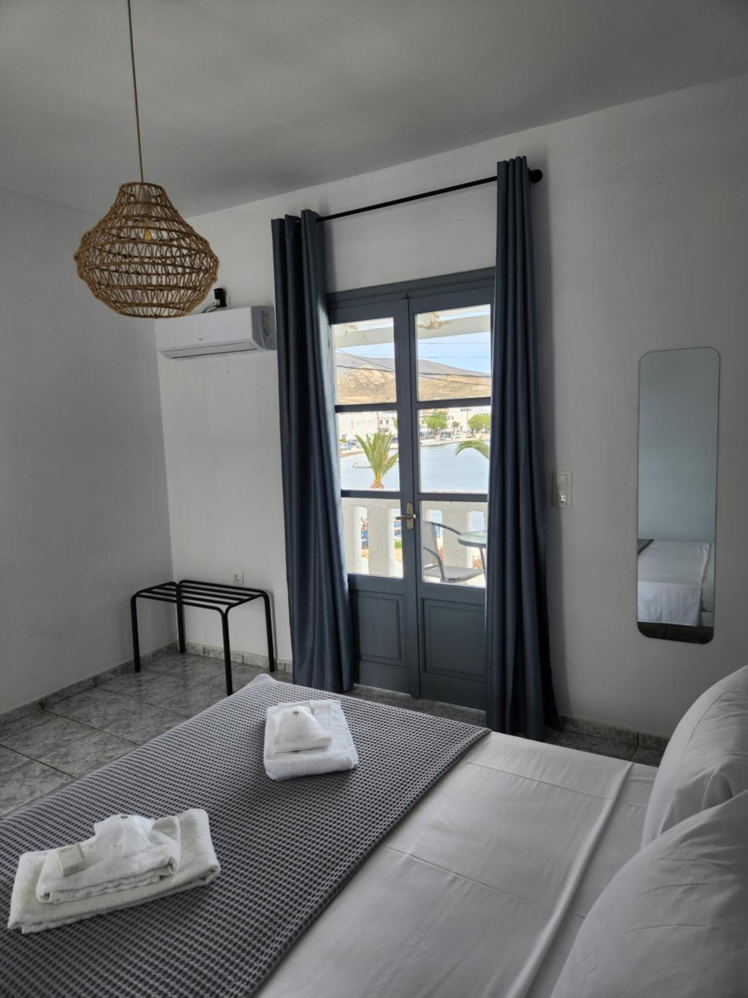 Eleios Hotel Serifos Livadi  Exterior foto